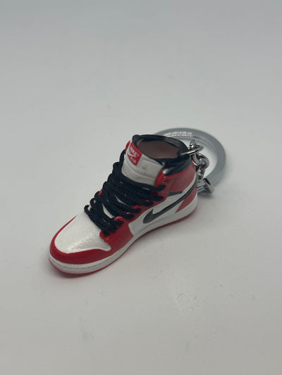 Jordan 1 Chicago (White/Red)