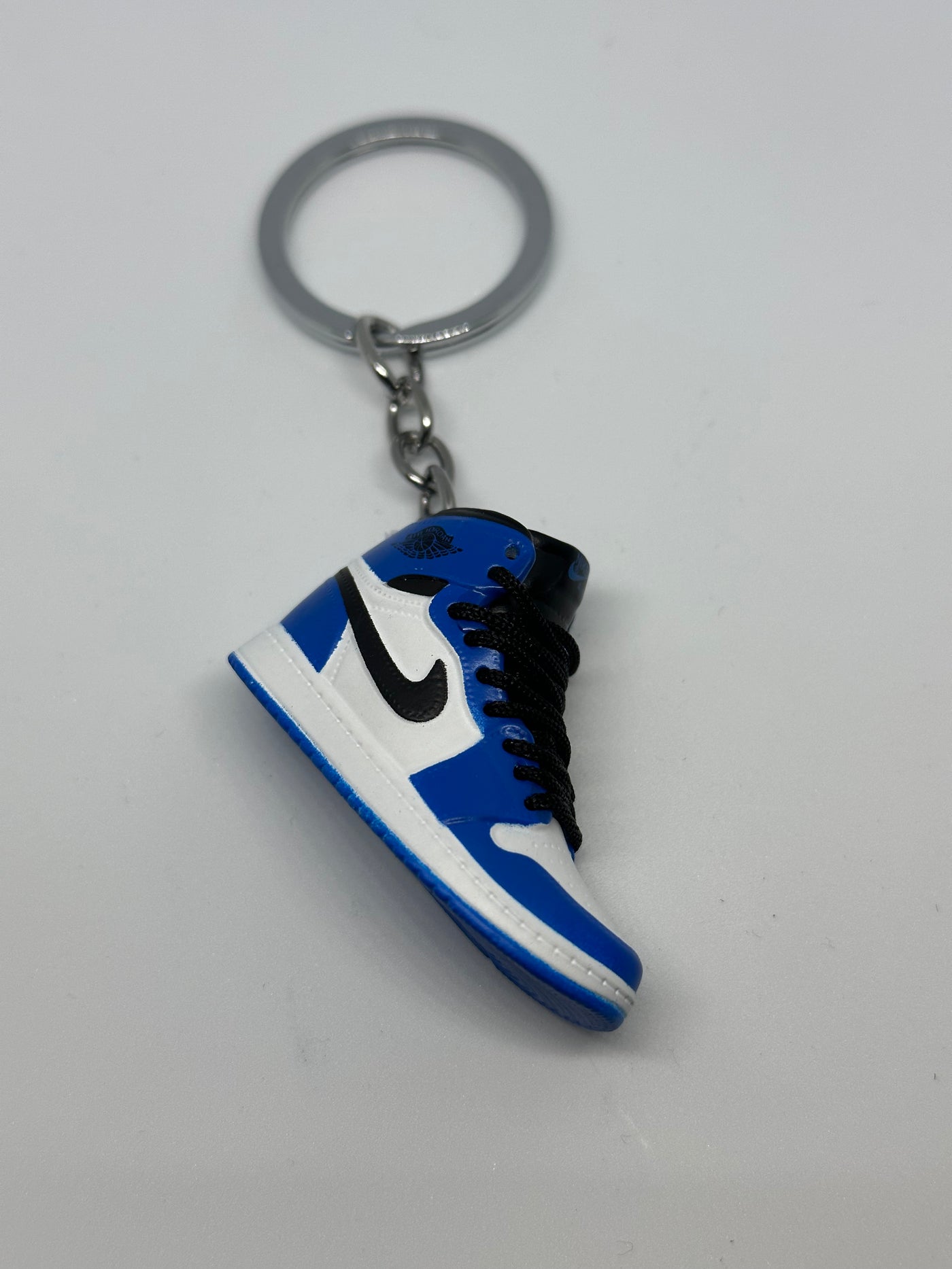 Jordan 1 (White/Blue)